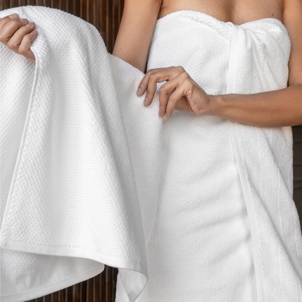 Махровое полотенце Milano 70х140 категории «Премиум» с именной вышивкой